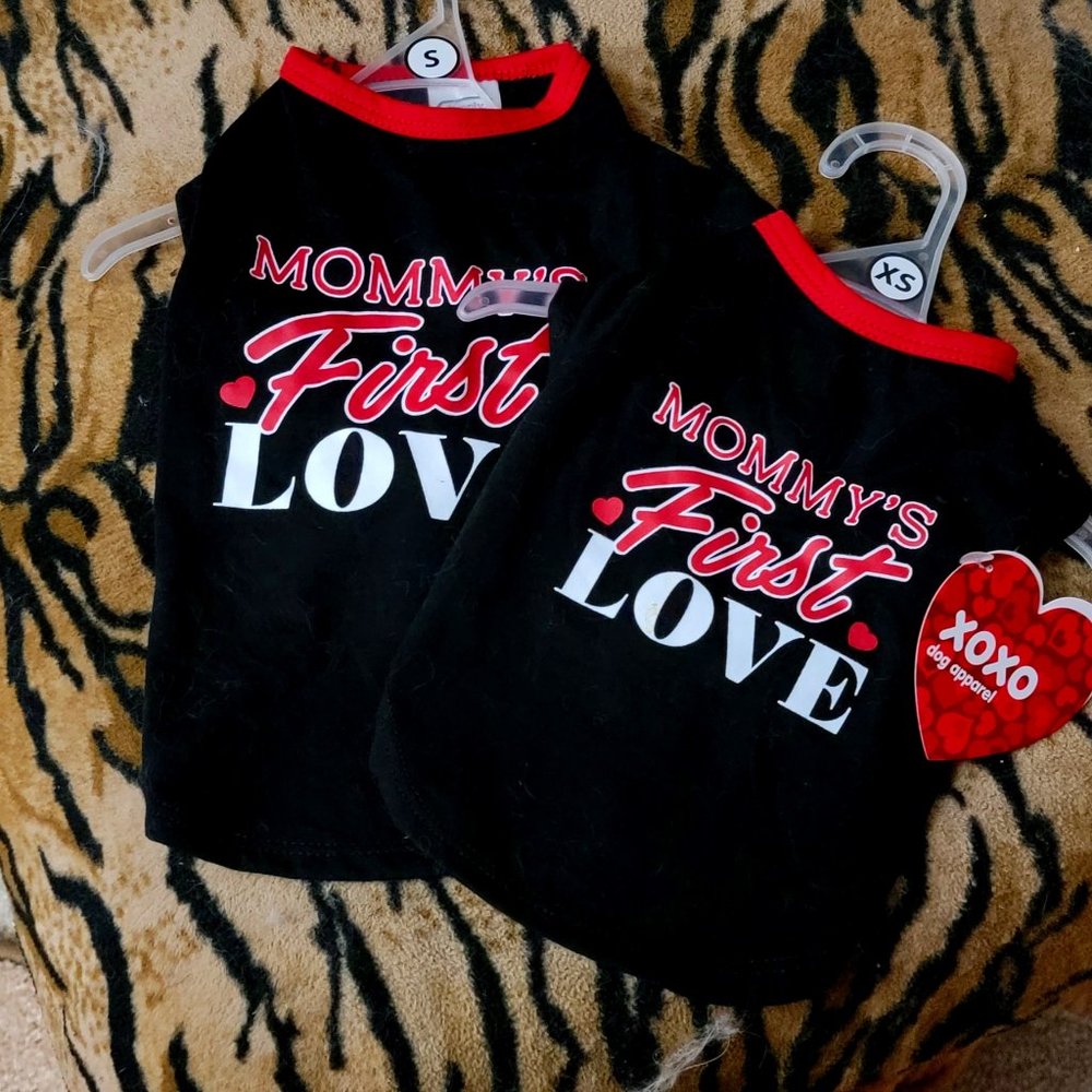 Pet Tee Valentines Day Dog or Cat xs or sm ea. New w/ Tag!